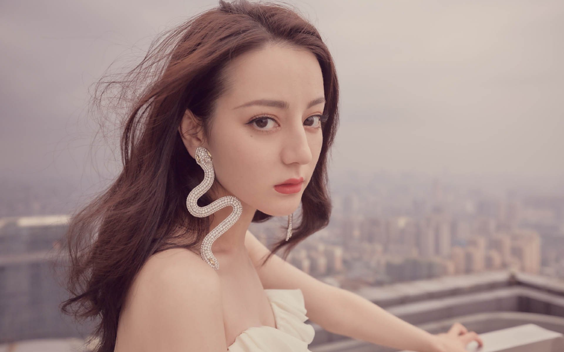 乐鱼vip-“跑酷赛道：东安湖体育公园极速冲刺，运动员决战极限”