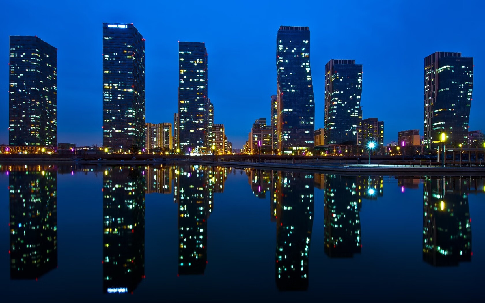 leyu.com-博洛尼亚三线均衡战术执行效果显著，博洛尼亚缝