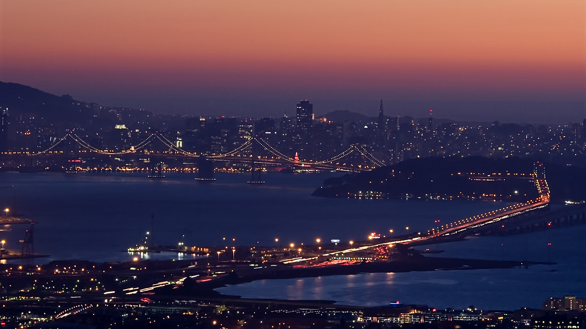 足球解说内容专业度提升空间大,足球解说工作