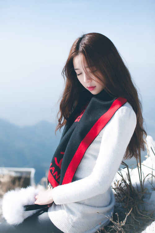 乔纳·隆戈:全黑队的超级边锋,橄榄球历史的震撼力量,乔纳森乔斯达橄榄球